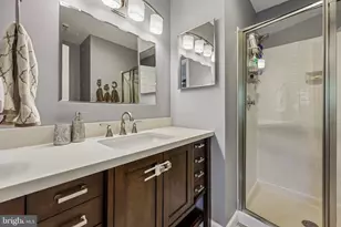 7876 Newport Glen Pass, Annandale, VA 22003 - Photo 16