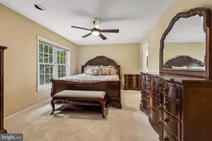 7876 Newport Glen Pass, Annandale, VA 22003 - Photo 14