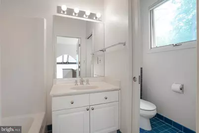 926 Saigon Road, McLean, VA 22102 - Photo 36