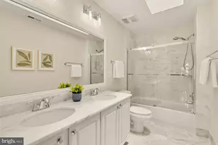 2487 Oakton Hills Dr, Oakton, VA 22124 - Photo 36