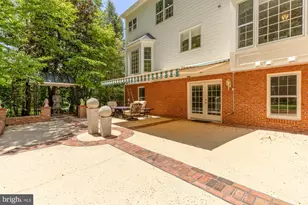 2487 Oakton Hills Dr, Oakton, VA 22124 - Photo 32