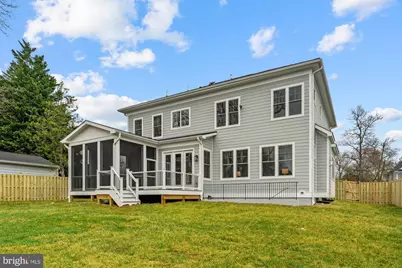 606 Meadow Lane SW, Vienna, VA 22180 - Photo 96