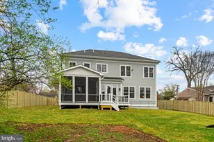 606 Meadow Ln SW, Vienna, VA 22180 - Photo 94