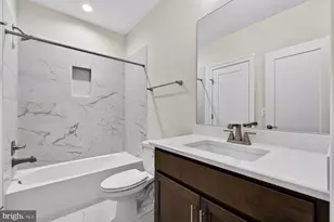 606 Meadow Ln SW, Vienna, VA 22180 - Photo 88
