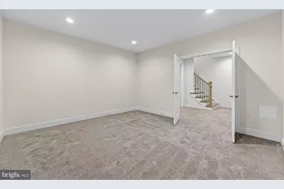 606 Meadow Lane SW, Vienna, VA 22180 - Photo 74