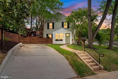 5823 Monticello Road, Alexandria, VA 22303 - Photo 2