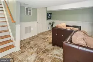 6659 Jefferson Ave, Falls Church, VA 22042 - Photo 14