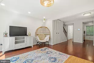 8621 Kenosha Ct, Lorton, VA 22079 - Photo 12