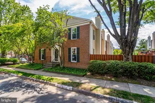 6571 Bermuda Green Ct, Alexandria, VA 22312 - Photo 2