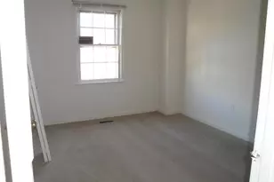 8029 Edinburgh Dr, Springfield, VA 22153 - Photo 12