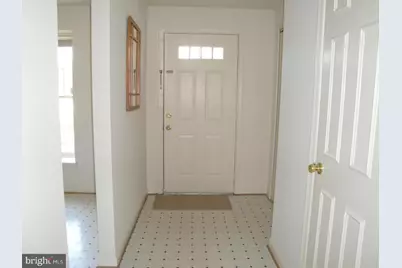 8029 Edinburgh Drive, Springfield, VA 22153 - Photo 8