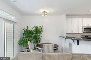 4210 Mozart Brigade Ln, Fairfax, VA 22030 - Photo 6