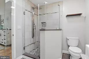 7599 Woodstown Dr, Springfield, VA 22153 - Photo 20