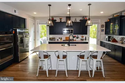 7211 Mountaineer Drive, Alexandria, VA 22306 - Photo 2