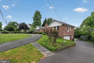 3904 Ridge Rd, Annandale, VA 22003 - Photo 4