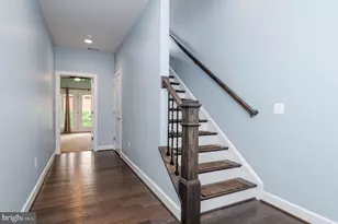 3697 Ambrose Hills Rd, Falls Church, VA 22041 - Photo 4