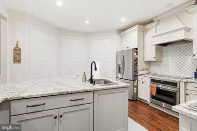 3943 Highland Oaks Drive, Fairfax, VA 22033 - Photo 6