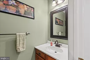 12516 Sweet Leaf Terrace, Fairfax, VA 22033 - Photo 18