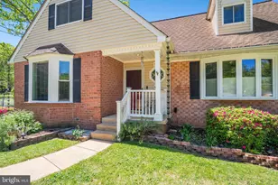 5300 Kings Park Dr, Springfield, VA 22151 - Photo 4