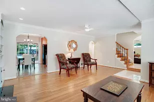 5300 Kings Park Dr, Springfield, VA 22151 - Photo 8