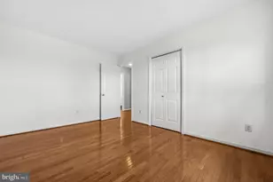 9145 School Craft Ln, Burke, VA 22015 - Photo 26