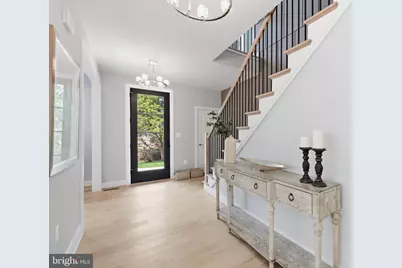 6645 Hallwood Avenue, Falls Church, VA 22046 - Photo 4