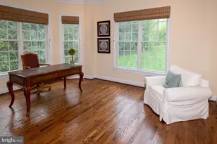 11379 Seneca Knoll Dr, Great Falls, VA 22066 - Photo 22