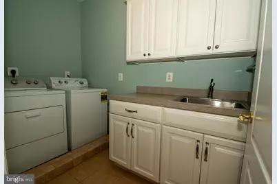 11379 Seneca Knoll Drive, Great Falls, VA 22066 - Photo 36