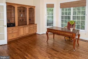 11379 Seneca Knoll Dr, Great Falls, VA 22066 - Photo 22