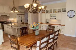 11379 Seneca Knoll Dr, Great Falls, VA 22066 - Photo 30