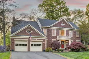8203 Mack St, Alexandria, VA 22308 - Photo 2