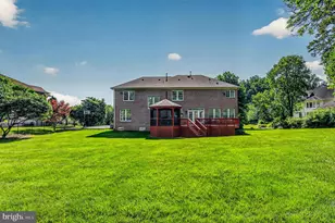 2954 Bonds Ridge Ct, Oakton, VA 22124 - Photo 16