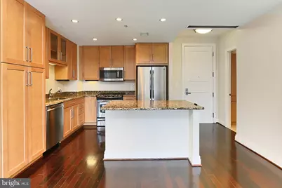 8220 Crestwood Heights Drive #302, McLean, VA 22102 - Photo 12
