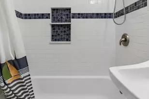 4984 Swinton Dr, Fairfax, VA 22032 - Photo 32