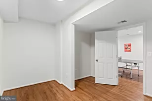 9201 Potomac Woods Ln, Great Falls, VA 22066 - Photo 20