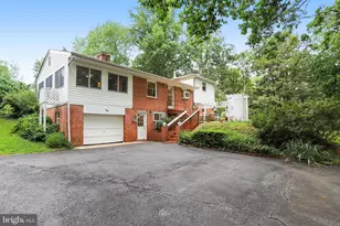 12830 Oxon Rd, Herndon, VA 20171 - Photo 6