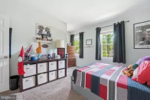 9215 Cork Pl, Burke, VA 22015 - Photo 24