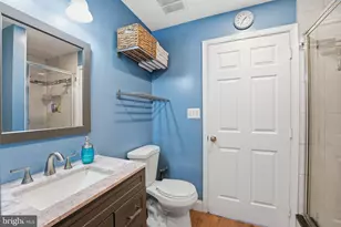 6519 Grange Ln, Alexandria, VA 22315 - Photo 16