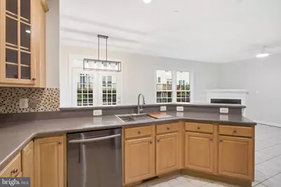 8908 Royal Hannah Lane, Fairfax, VA 22031 - Photo 22