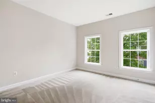 8908 Royal Hannah Ln, Fairfax, VA 22031 - Photo 44
