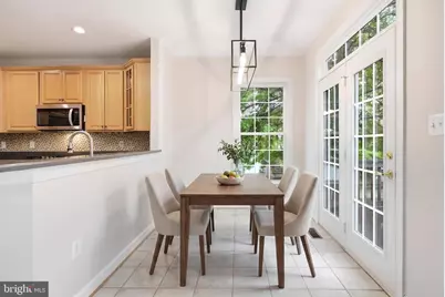 8908 Royal Hannah Lane, Fairfax, VA 22031 - Photo 6