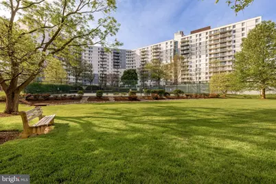 6800 Fleetwood Road #901, McLean, VA 22101 - Photo 24