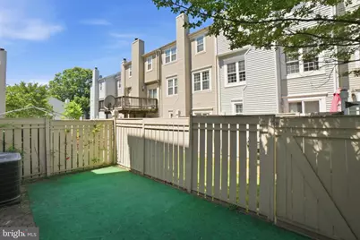 2391 Hunters Square Court, Reston, VA 20191 - Photo 24