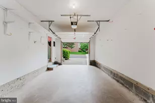 3929 Clares Ct, Fairfax, VA 22033 - Photo 42