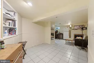 6105 Munson Hill Rd, Falls Church, VA 22044 - Photo 16