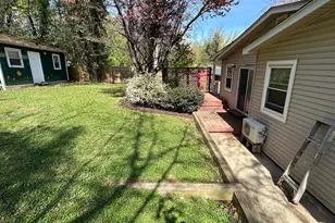 6105 Munson Hill Rd, Falls Church, VA 22044 - Photo 4