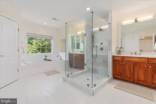 5645 Tower Hill Cir, Alexandria, VA 22315 - Photo 40