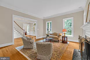 8600 Cathedral Forest Dr, Fairfax Station, VA 22039 - Photo 10