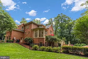 8600 Cathedral Forest Dr, Fairfax Station, VA 22039 - Photo 100