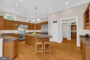 8600 Cathedral Forest Dr, Fairfax Station, VA 22039 - Photo 24